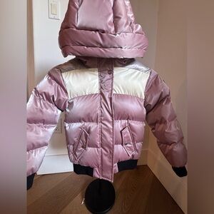 Woodpecker girls puffer jacket color pink size 8 in perfect conditions. Warm